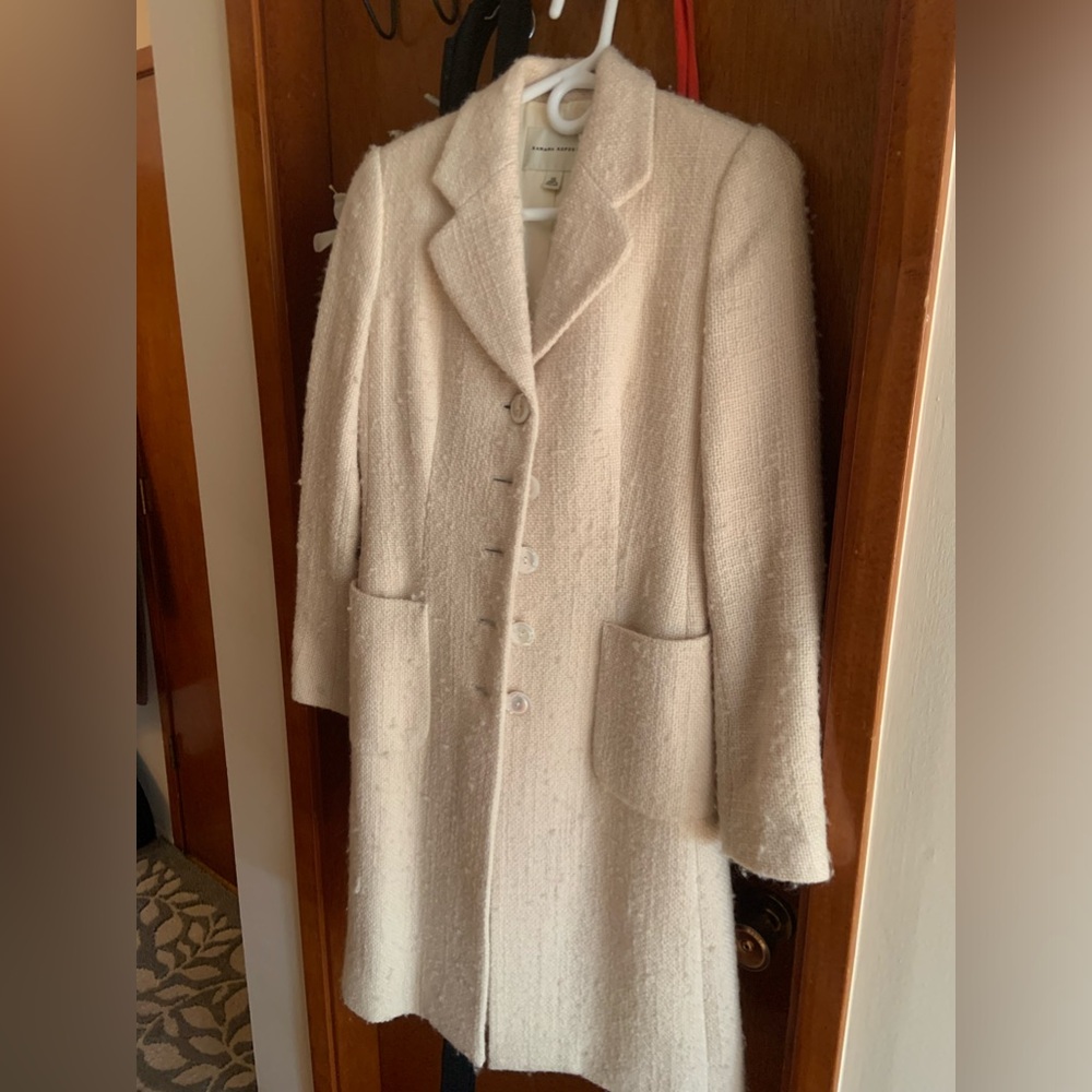 Banana Republic 100%wool cream lined coat. Size XS